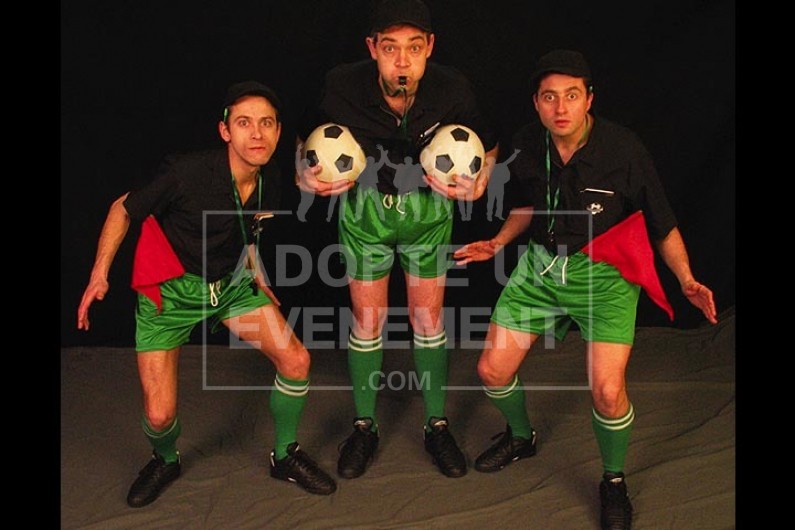 BEA CONCEPTION ANIMATION SOIREE SEMINAIRE LES ZARBITRES FOOTBALL | adopte-un-evenement
