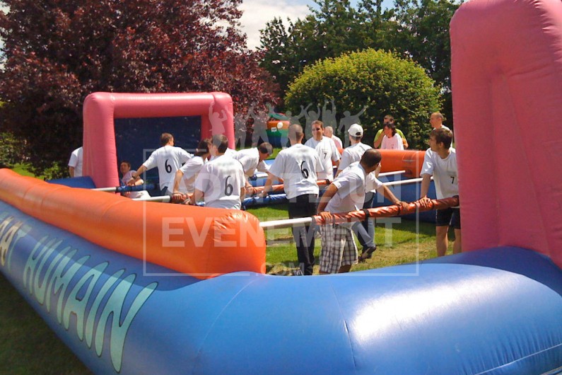 BEA CONCEPTION FOOTBALL BABYFOOT HUMAIN TEAM BUILDING ANIMATION COUPE DU MONDE EURO | adopte-un-evenement