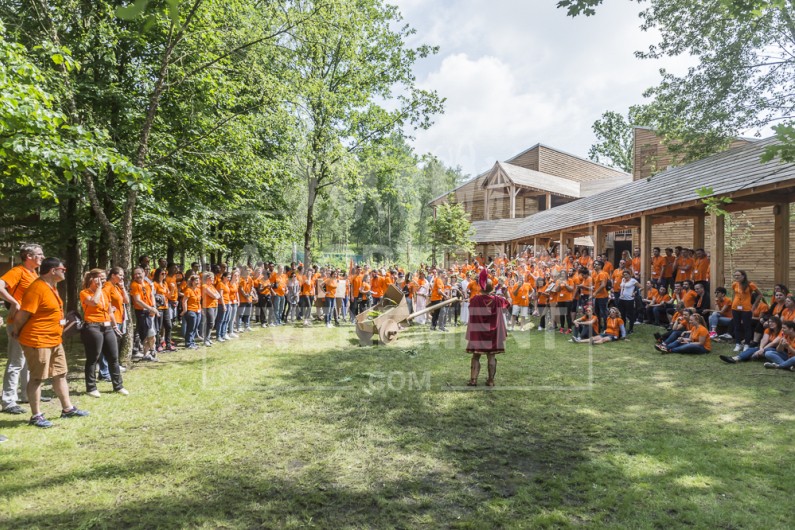 ADOPTE UN EVENEMENT TEAM BUILDING JEUX DE CONSTRUCTION ANIMATION FUN CONSTRUCTION DE CHARS EN CARTONS INCENTIVES JOURNEE SEMINAIRE ANIMATION SEMINAIRE | adopte-un-evenement