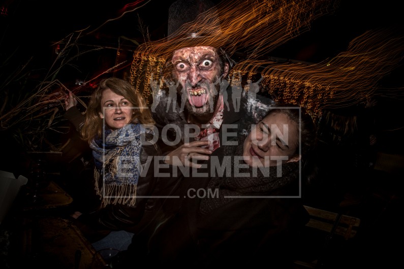 BEA CONCEPTION ANIMATION COMEDIEN HORREUR EPOUVANTE COSTUME DEAMBULATION MONSTRE FREAK SHOW MAQUILLAGE PROFESSIONNEL SOIREE CONVENTION INTERACTIF VISUELLE ORIGINALE | adopte-un-evenement