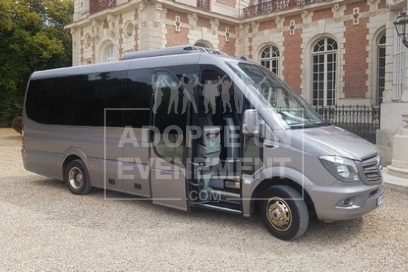 LOCATION MINI BUS AVEC CHAUFFEUR - TRANSPORT DE PERSONNES | adopte-un-evenement