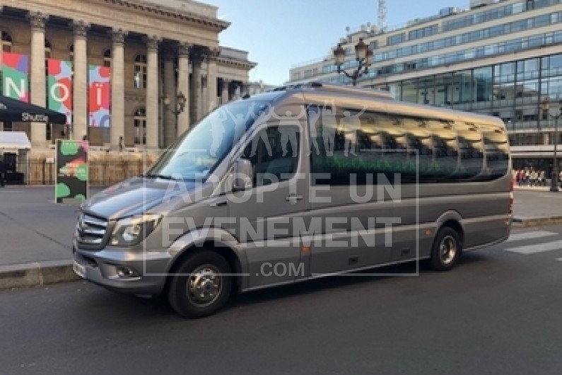 LOCATION MINI BUS AVEC CHAUFFEUR - TRANSPORT DE PERSONNES | adopte-un-evenement