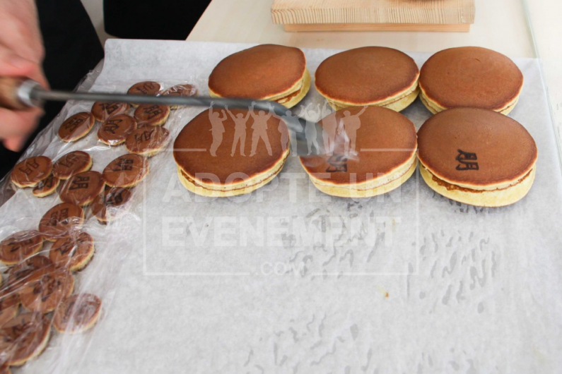 ATELIER VISIO PÂTISSERIE JAPONAISE ARTISAN DORAYAKI HOME ONLINE DÉGUSTATION | adopte-un-evenement