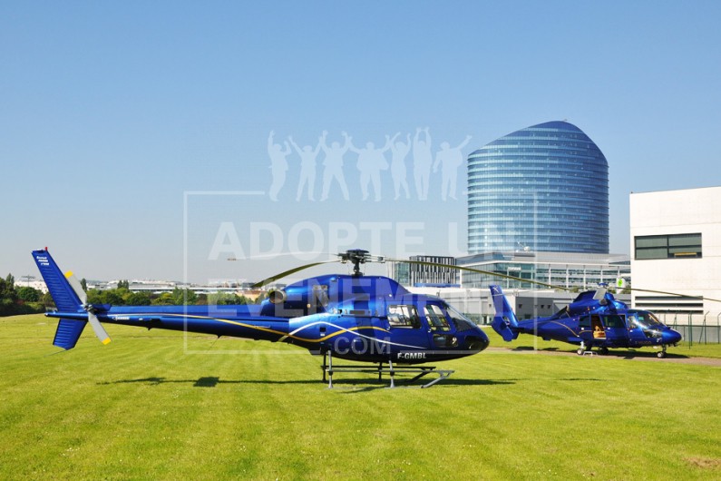 TRANSPORT EN HELICOPTERE CADEAU RECOMPENSE VOL INCENTIVE DECOUVERTE DE PARIS ET SA REGION | adopte-un-evenement