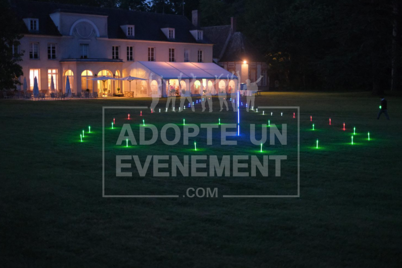 GOLF NUIT NIGHT PRACTICE LUMINEUX SOIRÉE DRAPEAUX | adopte-un-evenement