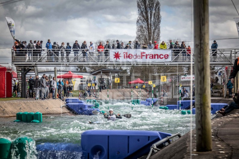 RAFTING ENTREPRISE KAYAK RIVIÈRE DESCENTE NAUTIQUE CHALLENGE | adopte-un-evenement