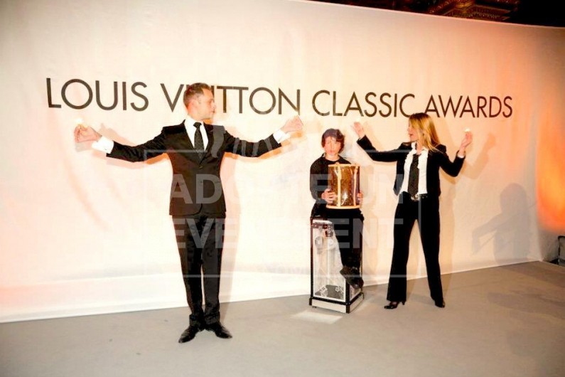 BEA CONCEPTION ARTISTE PERFORMER PICKPOCKET 
INTERACTION HUMOUR ELEGANCE | adopte-un-evenement BEA CONCEPTION ARTISTE PERFORMER PICKPOCKET 
INTERACTION HUMOUR ELEGANCE | adopte-un-evenement