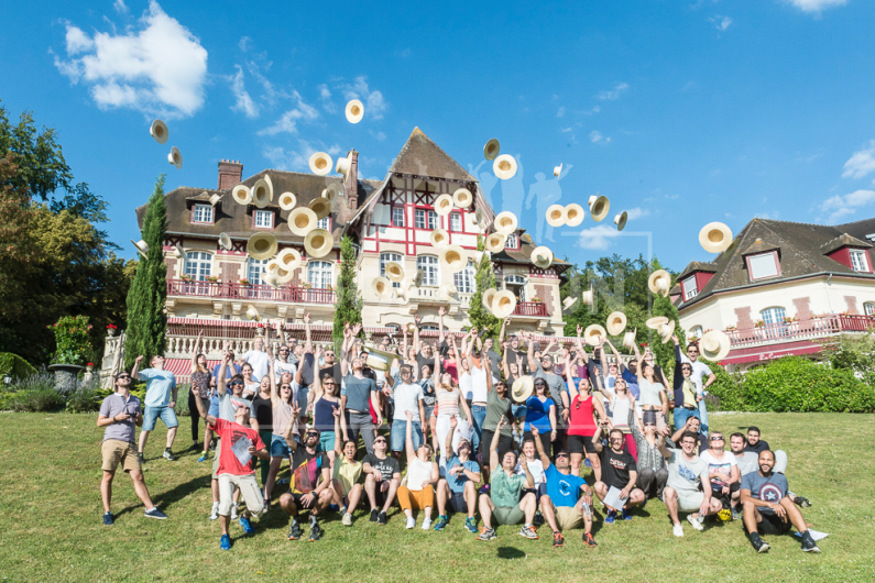 BEA CONCEPTION ADOPTE UN EVENEMENT CHATEAU DE LA TOUR SEMINAIRE CONVENTION ANIMATION TEAM BUILDING SOIREE INCENTIVE REUNION RESIDENTIEL | adopte-un-evenement