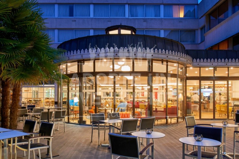 BOUGIVAL HOTEL 4 ETOILES SALLE DE REUNION SEMINAIRE RESIDENTIEL AU BORD DE L'EAU | adopte-un-evenement