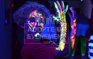 BEA CONCEPTION ANIMATION SOIRÉE FLUO NIGHT ORIGINALE FESTIF | adopte-un-evenement
