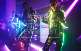ARTISTES LED DANCERS SHOW LUMIERE MAGIQUE SOIRÉE | adopte-un-evenement