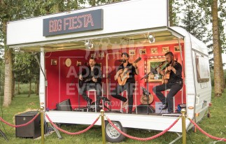 ORHESTRE A THEME ORECHESTRE GIPSY-LATINO ANIMATION ATHEME AMBIANCE SOIREE ANIMATION GARDEN PARTY ANIMATION DU SOLEIL ANIMATION FESTIVE ADOPTE UN EVENEMENT | adopte-un-evenement