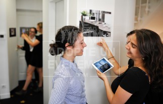 BEA CONCEPTION ENQUETE MURDER PARTY DIGITAL NUMERIQUE IPAD JEU COHESION TEAM BUILDING LUDIQUE ORIGINALE | adopte-un-evenement