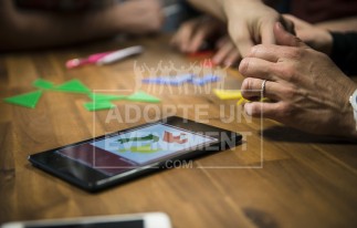 ESCAPE GAME MOBILE ÉNIGMES CODES SECRETS AVENTURE ADOPTE UN ÉVÉNEMENT AUTOUR DU MONDE OBSERVATION | adopte-un-evenement