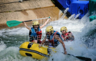 RAFTING ENTREPRISE KAYAK RIVIÈRE DESCENTE NAUTIQUE CHALLENGE | adopte-un-evenement