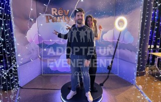 BORNE VIDÉO 360 ÉVÉNEMENT ANIMATION SOIRÉE SELFIE PHOTO | adopte-un-evenement