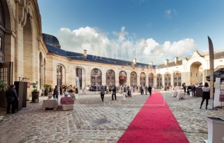 LES GRANDES ECURIES DE CHANTILLY - CHATEAU DE CHANTILLY - LIEU EVENEMENTIEL HISTORIQUE A CHANTILLY | adopte-un-evenement