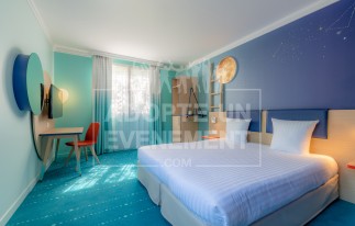 GRAND MAGIC HOTEL LIEU TENDANCE DISNEY MAGNY LE HONGRE | adopte-un-evenement